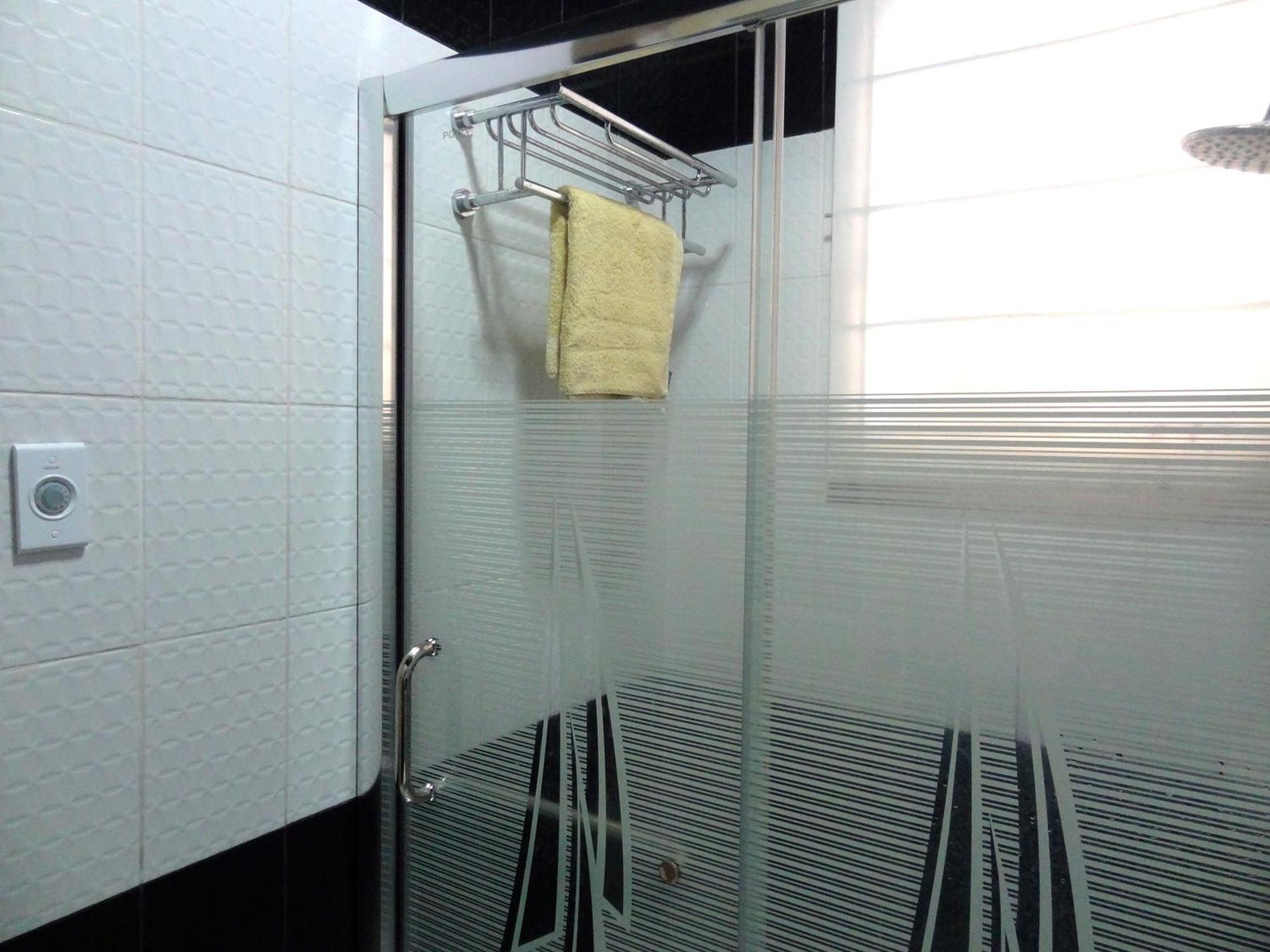The Executive Villa Inn & Suites Davao Екстер'єр фото