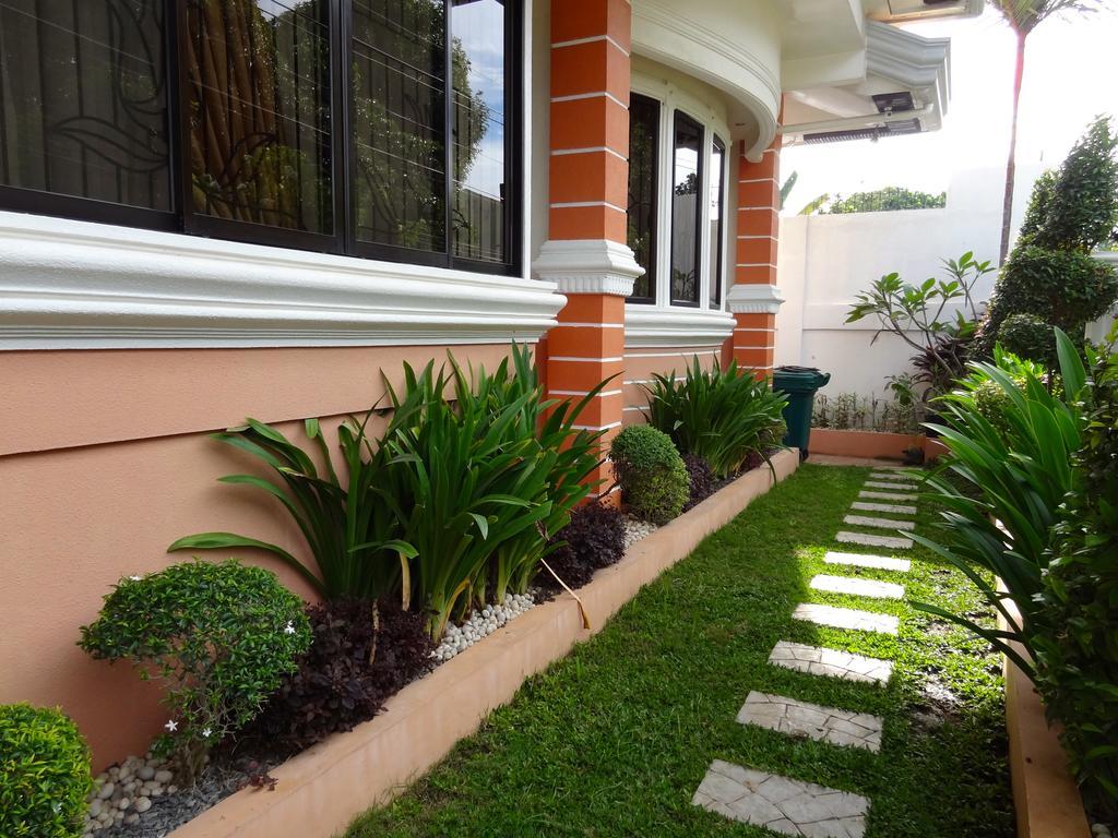 The Executive Villa Inn & Suites Davao Екстер'єр фото