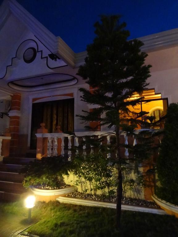 The Executive Villa Inn & Suites Davao Екстер'єр фото