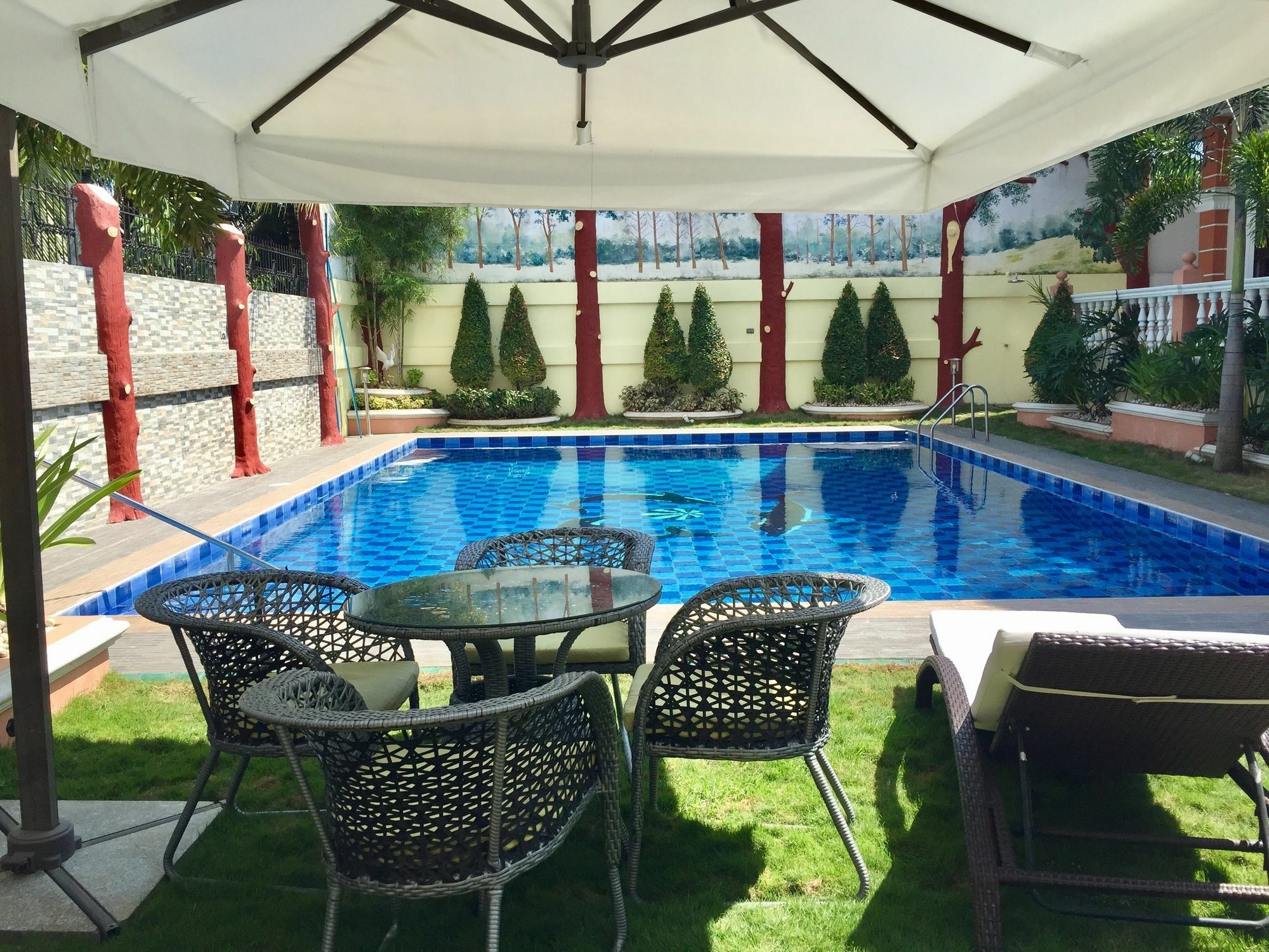 The Executive Villa Inn & Suites Davao Екстер'єр фото