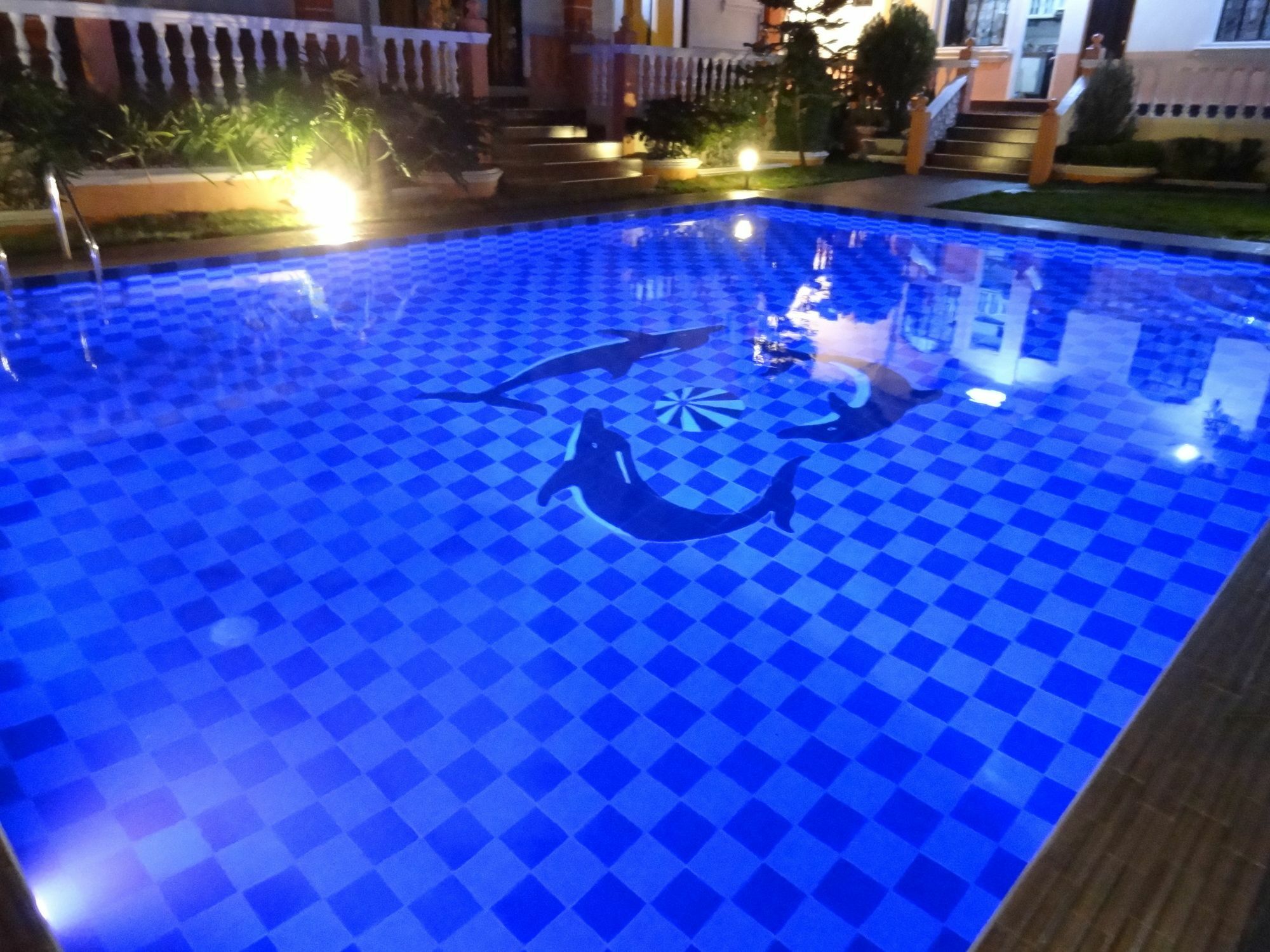 The Executive Villa Inn & Suites Davao Екстер'єр фото